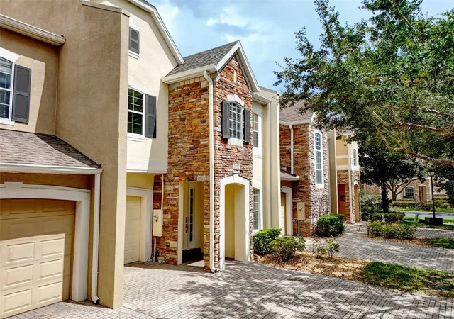 Photo 4 of Townhouse for sale at 2017 Gold Spring Cvs, Kissimmee, FL 34743 | MLS# O6442381 | Listing updated on 2026-09-18