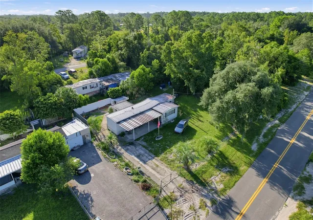 Photo 2 of Manufactured home for sale at 44704 Lake Mack Dr, Deland, FL 32720 | MLS# O6442451 | Listing updated on 2026-09-22