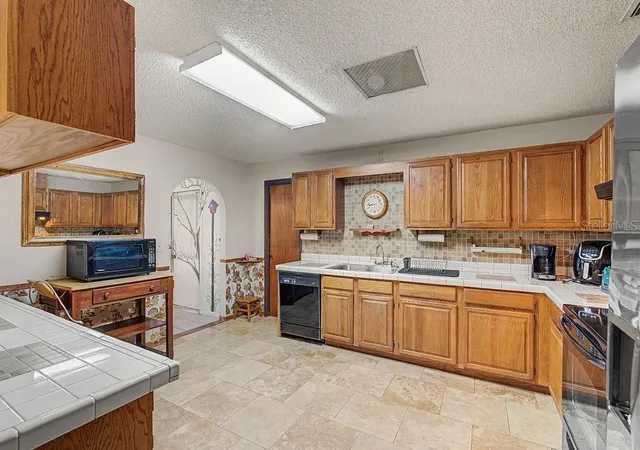 Photo 4 of Single family home for sale at 12960 SE 114th Place, Dunnellon, FL 34431 | MLS# TB8549309 | Listing updated on 2026-10-05