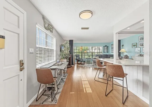 Photo 3 of Condo for sale at 4418 Mount Vernon Dr, Bradenton, FL 34210 | MLS# A4706374 | Listing updated on 2026-09-30