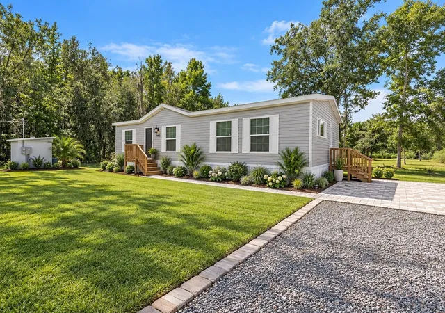 Manufactured home for sale at 1666 Mistletoe St, BUNNELL, FL 32110 | MLS# FC321517
