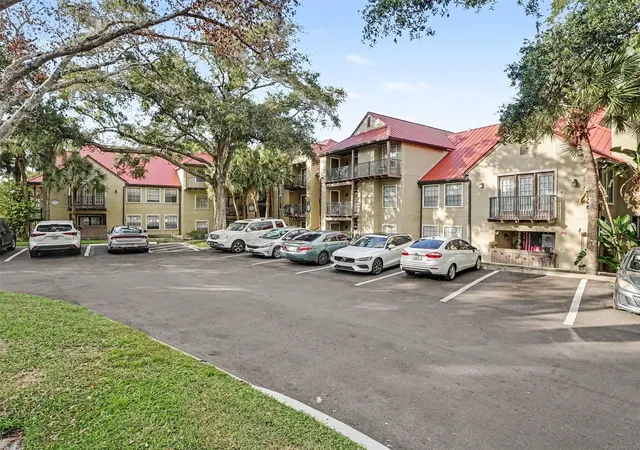 Photo 1 of Condo for sale at 199 Afton Sq #108, Altamonte Springs, FL 32714 | MLS# O6442664 | Listing updated on 2026-09-18
