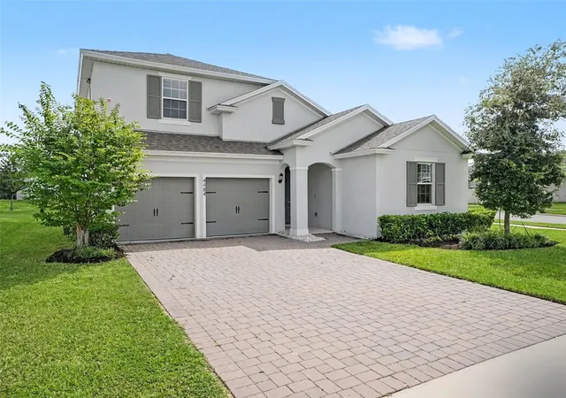 Photo 3 of Single family home for sale at 4484 Lions Gate Ave, Clermont, FL 34711 | MLS# O6442671 | Listing updated on 2026-10-14