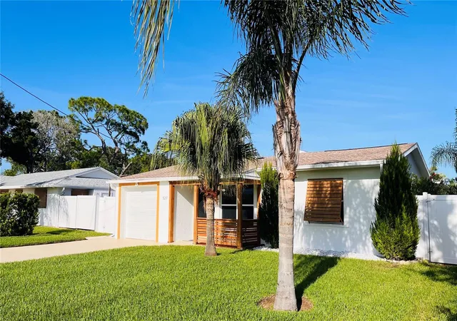 Single family home for sale at 527 S Peninsula Ave, NEW SMYRNA BEACH, FL 32169 | MLS# NS1089288