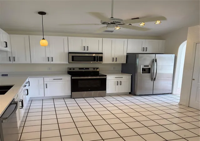 Photo 3 of Single family home for sale at 12613 Summer Tree Ct, Orlando, FL 32828 | MLS# V4951361 | Listing updated on 2026-09-18
