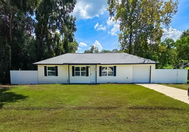 Photo 1 of Single family home for sale at 1888 Ne 127th Place, Anthony, FL 32617 | MLS# OM732485 | Listing updated on 2026-09-25
