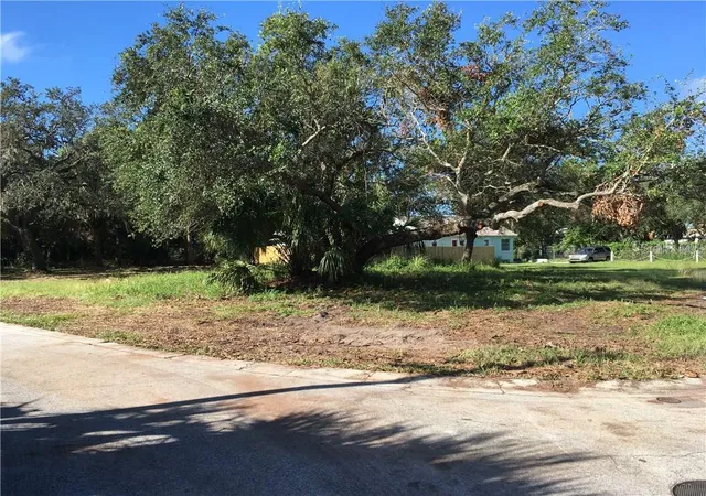 1st image of 0 Acacia St, Tarpon Springs, FL 34689 | MLS# U7846470