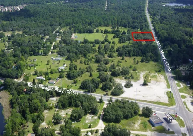 1st image of 6401 Hwy 17 92 N, Davenport, FL 33896 | MLS# R4900859