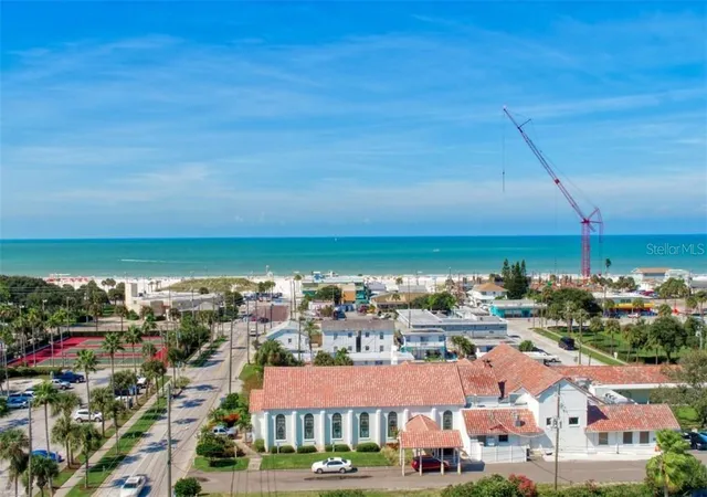 5th image of 64 Bay Esplanade #601, Clearwater Beach, FL 33767 | MLS# U8071709
