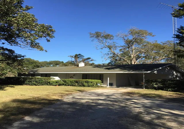 3rd image of 7237 Ne 33Rd Ct, Anthony, FL 32617 | MLS# OM568683
