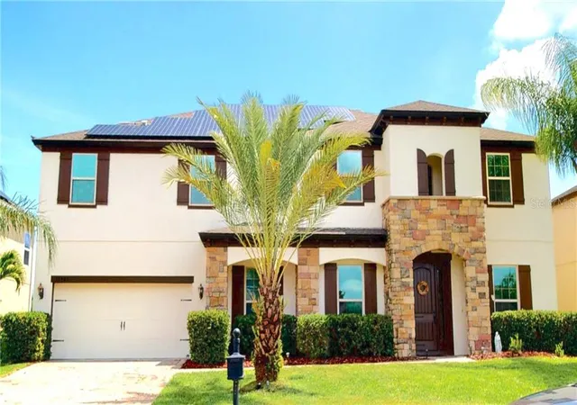 Photo 2 of Single Family Residence at 15465 Heron Hideaway Cir, Winter Garden, FL 34787 | MLS# O5877947 | | Sold on 2020-08-26