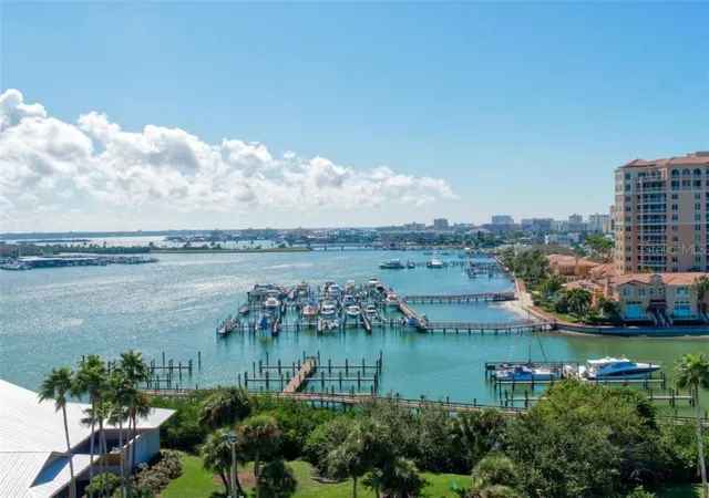 3rd image of 64 Bay Esplanade #302, Clearwater Beach, FL 33767 | MLS# U8092684