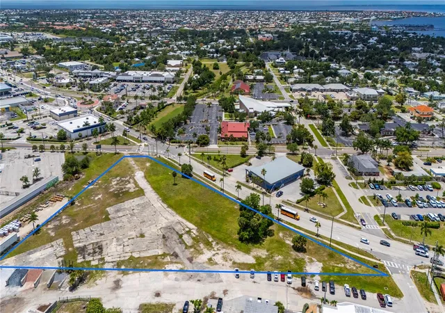 11th image of 500 Tamiami Trl, Punta Gorda, FL 33950 | MLS# C7439153