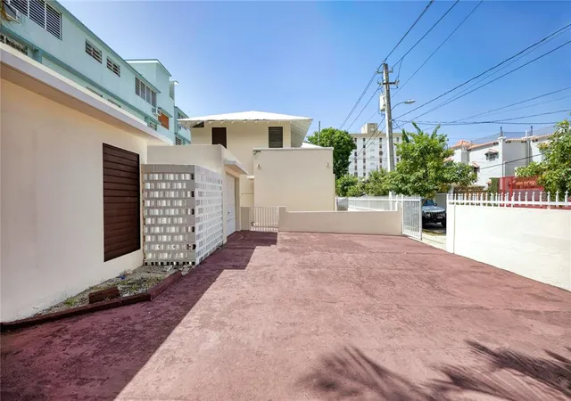 Photo 4 of Land for sale at 1430 Wilson St, San Juan, PR 00907 | MLS# PR9096102 | Listing updated on 2026-07-27