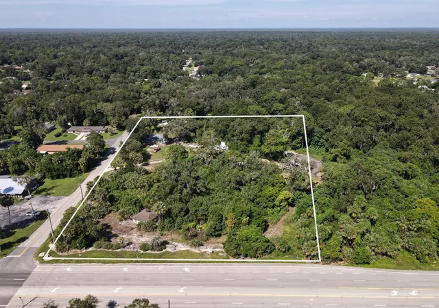 3rd image of 235 W Wisconsin Ave, Orange City, FL 32763 | MLS# O6034556