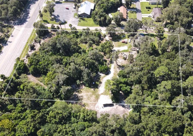 4th image of 235 W Wisconsin Ave, Orange City, FL 32763 | MLS# O6034556