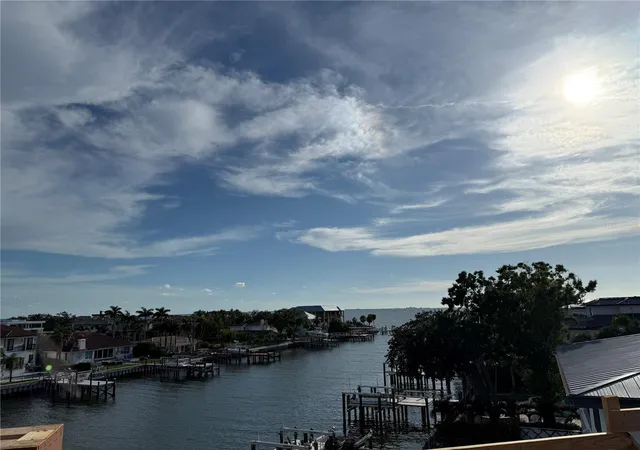 Homes for sale in Tampa, FL | 2417 S Dundee St, Tampa, FL 33629 | MLS# T3386132