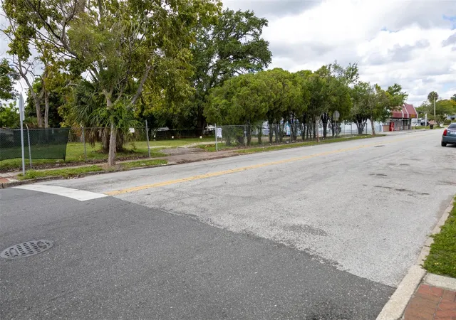 4th image of 222 N Parramore Ave, Orlando, FL 32801 | MLS# O6045853