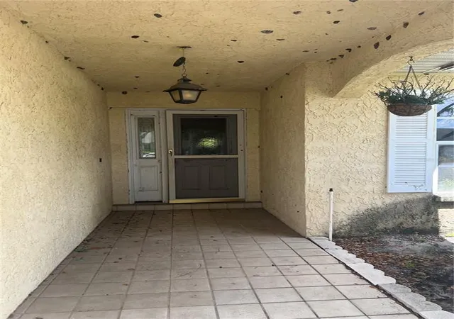 2nd image of 1404 Midoneck Ct, Valrico, FL 33596 | MLS# T3399626