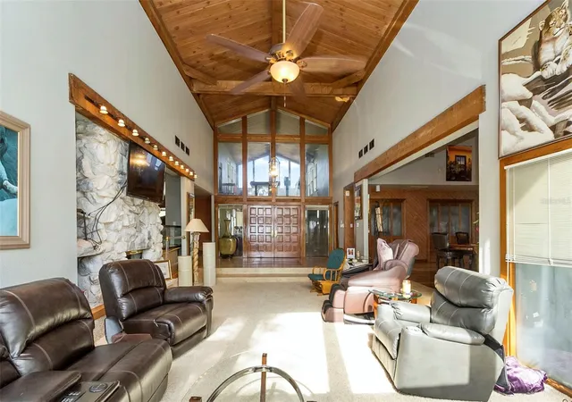 Photo 4 of Single family home for sale at 5575 Alligator Lake Rd, Saint Cloud, FL 34772 | MLS# S5073952 | Listing updated on 2026-03-24
