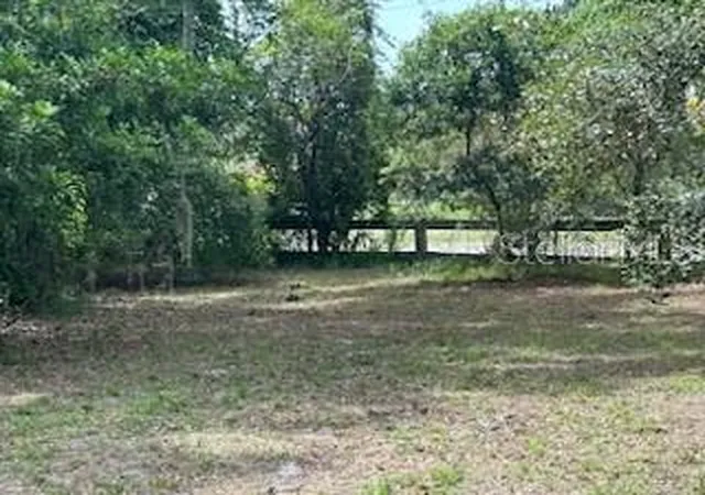 Photo 4 of Land for sale at 3910 Dunn Dr, Sarasota, FL 34233 | MLS# A4549958 | Listing updated on 2026-10-05