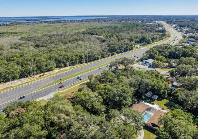 2nd image of 0000 Us Hwy 27/441, Lady Lake, FL 32159 | MLS# G5064388