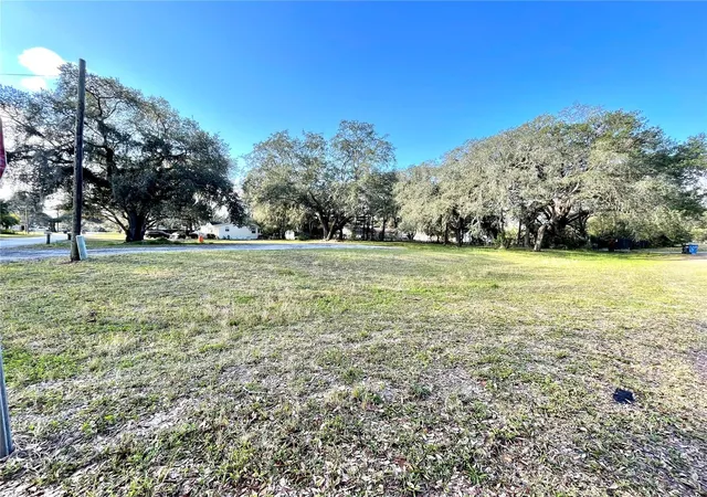 1st image of 14820 N 15th St, Lutz, FL 33549 | MLS# T3425349