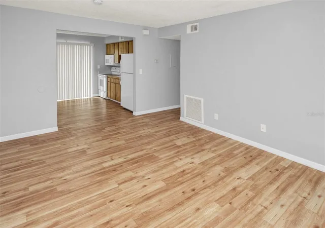 2nd image of 7450 35th St N #1604, Pinellas Park, FL 33781 | MLS# S5080566