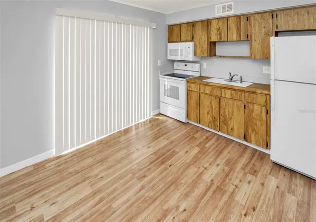 5th image of 7450 35Th St N, Pinellas Park, FL 33781