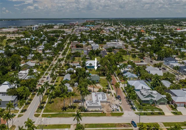 5th image of 610 Trabue Ave, Punta Gorda, FL 33950 | MLS# C7471952