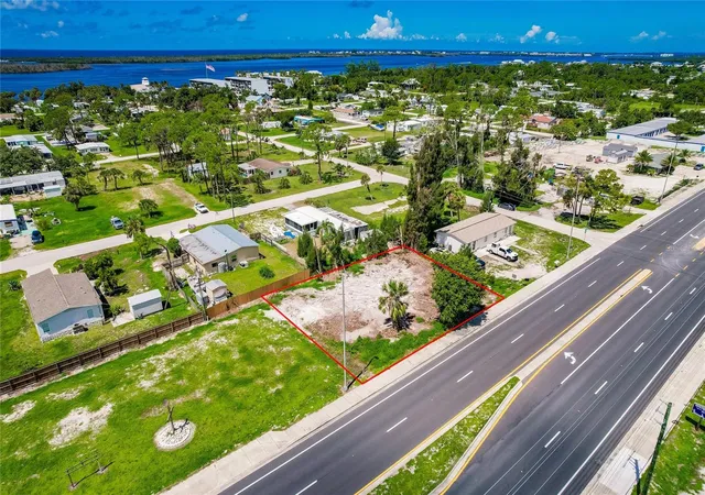 5th image of 3220 Placida Rd, Englewood, FL 34224 | MLS# C7472461