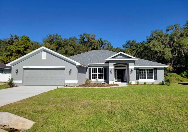 Photo 1 of Sale Pending at 7830 Sw 103rd Loop, Ocala, FL 34476 | MLS# OM657818 | Listing updated on 2023-11-23