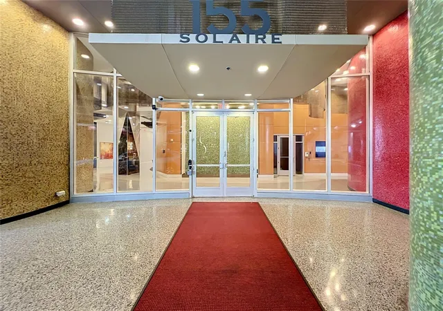 Listing Photo 1 - Condo for sale in building located at 155 S Ct Ave, ORLANDO, FL 32801 - Unit #2107