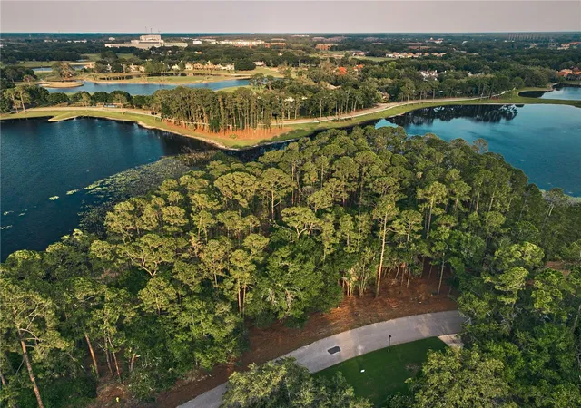 2nd image of 116 E Greentree Ln, Lake Mary, FL 32746 | MLS# O6115397