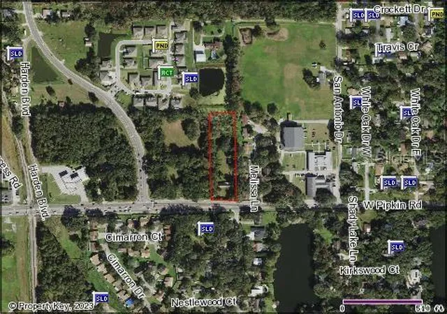 Photo 2 of Single family home for sale at 809 W Pipkin Rd, Lakeland, FL 33813 | MLS# B4901283 | Listing updated on 2026-10-12