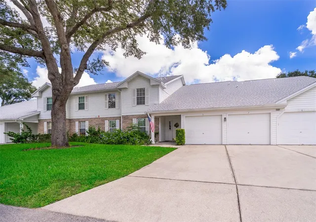 Homes for sale in Orlando, FL | 5301 White Cliff Ln, Orlando, FL 32812