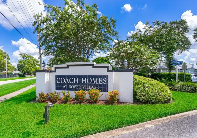 Homes for sale in Orlando, FL | 5301 White Cliff Ln, Orlando, FL 32812