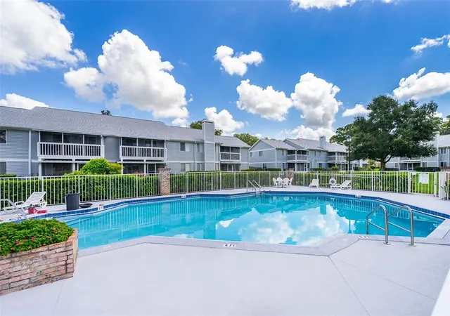Homes for sale in Orlando, FL | 5301 White Cliff Ln, Orlando, FL 32812