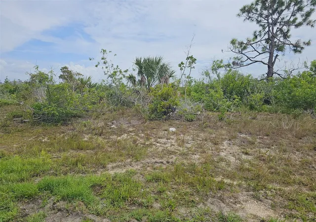 Photo 1 of Land for sale at 15093 Acorn Cir, Port Charlotte, FL 33981 | MLS# N6127910 | Listing updated on 2026-10-29