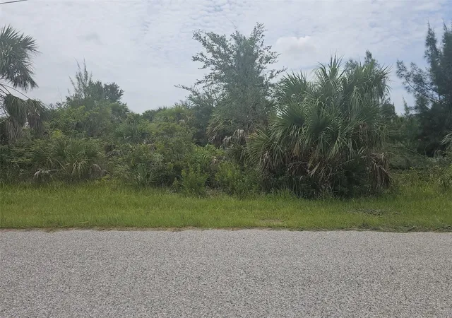Photo 4 of Land for sale at 8233 Arlewood Cir, Port Charlotte, FL 33981 | MLS# N6127911 | Listing updated on 2026-10-29