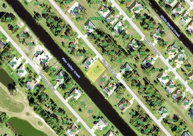 2nd image of 40 Pine Valley Ln, Rotonda West, FL 33947 | MLS# D6131948