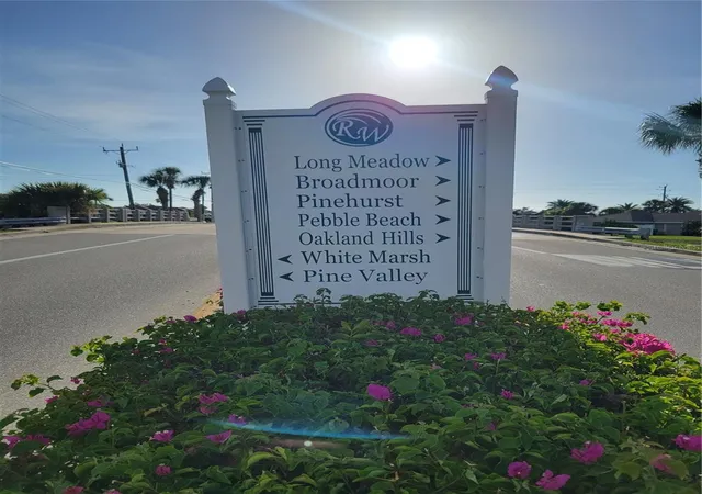 5th image of 40 Pine Valley Ln, Rotonda West, FL 33947 | MLS# D6131948