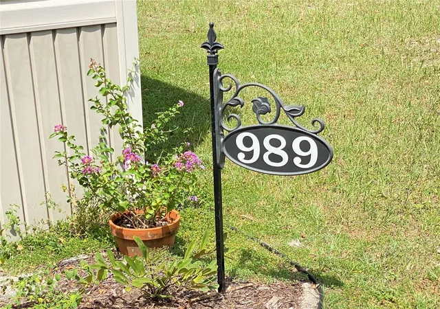 2nd image of 989 Ne 184th Pl, Citra, FL 32113 | MLS# OM663308