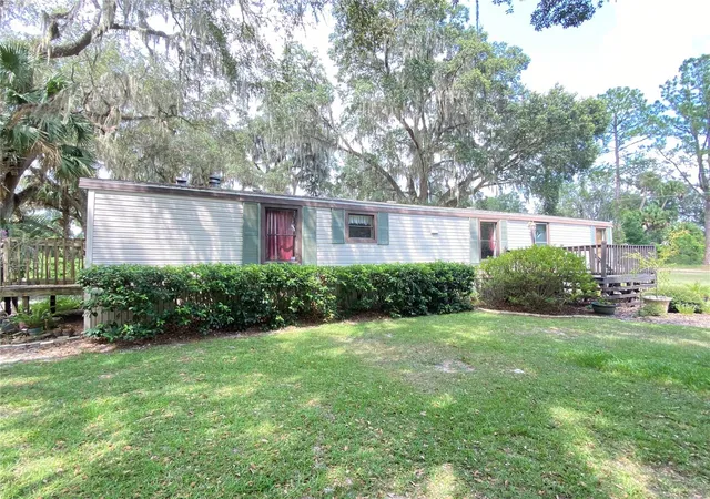 5th image of 989 Ne 184Th Pl, Citra, FL 32113 | MLS# OM663308