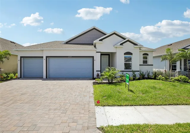 Photo 1 of Single family home for sale at 25129 Calusa Dr, Punta Gorda, FL 33955 | MLS# O6137635 | Listing updated on 2026-09-09