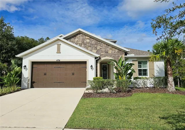 Photo 1 of Sale Pending at 16320 Hyde Manor Dr, Tampa, FL 33647 | MLS# T3471798 | Listing updated on 2023-12-05