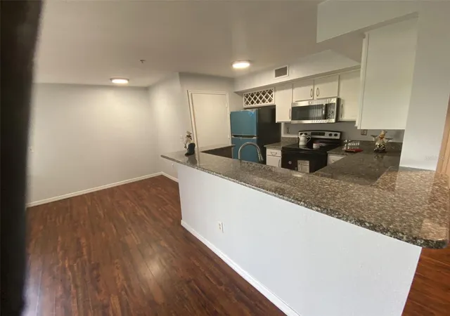 image of 7320 Westpointe Blvd, ORLANDO, FL 32835