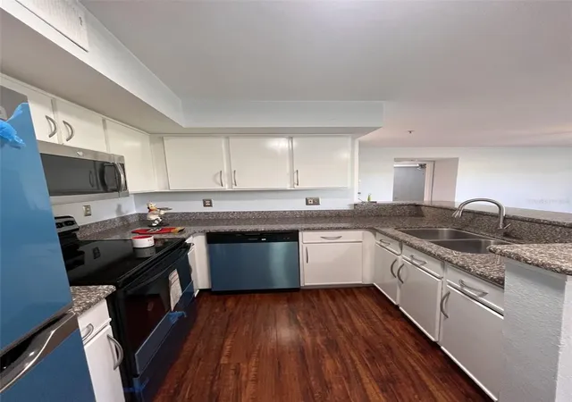 image of 7320 Westpointe Blvd #511, Orlando, FL 32835 | MLS# O6143229