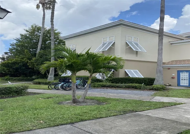 image of 7320 Westpointe Blvd #511, Orlando, FL 32835 | MLS# O6143229