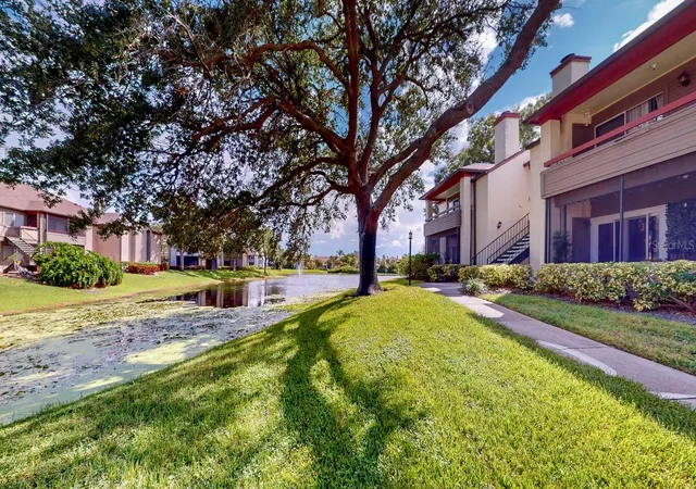 Photo 2 of Condo for sale at 10265 Gandy Blvd N #1302, Saint Petersburg, FL 33702 | MLS# T3475523 | Listing updated on 2026-04-21